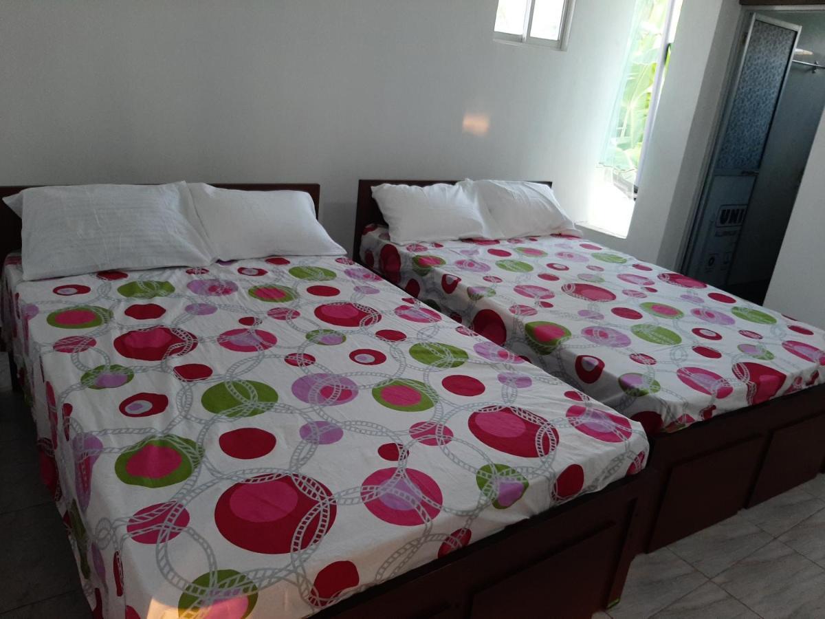 Appartamento Mangohut Joy Anuradhapura Esterno foto