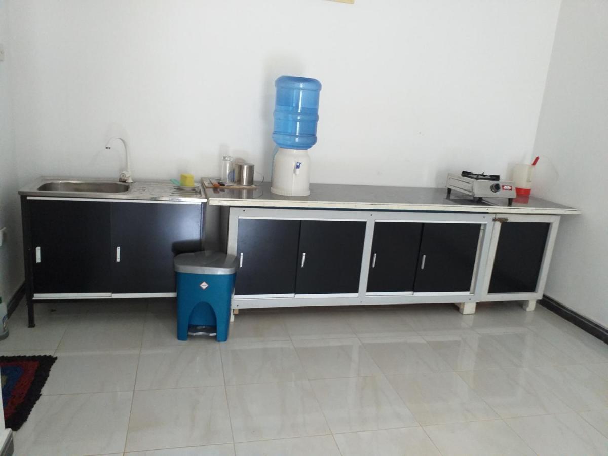 Appartamento Mangohut Joy Anuradhapura Esterno foto